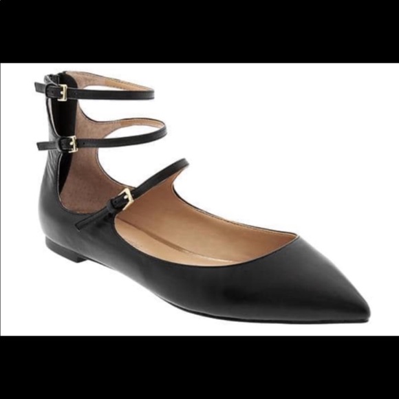 Banana Republic Shoes - Leather Banana Republic Flats Size 6.5